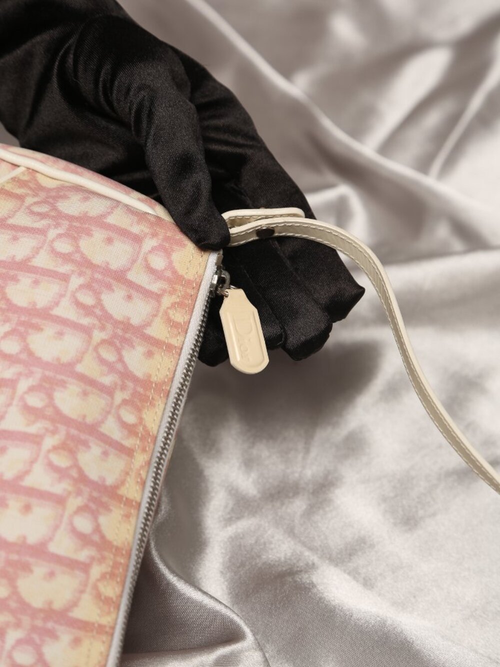 Y2K CHRISTIAN DIOR Pink Saddle Bag - Picture 8 of 11